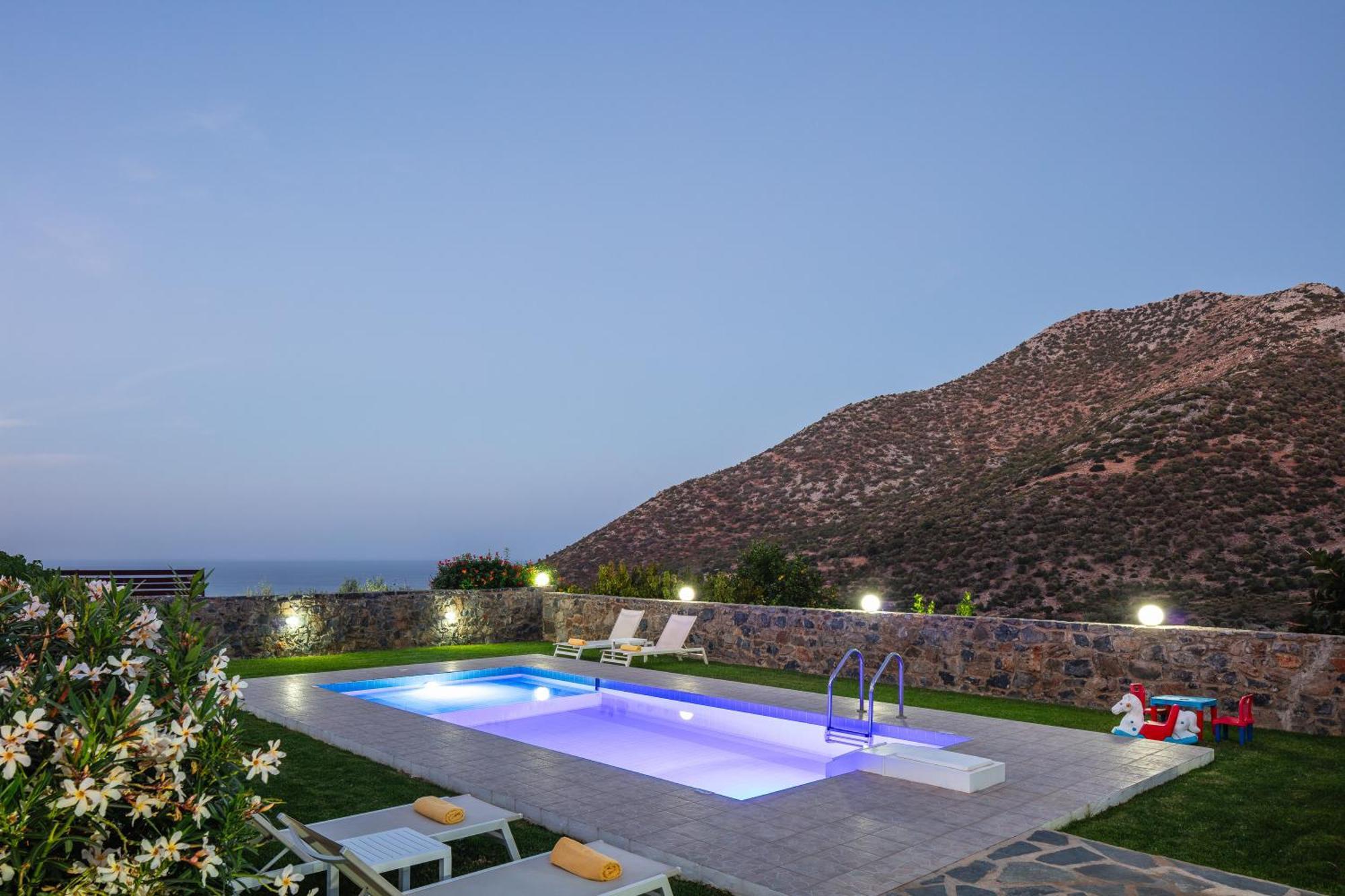 Real Dream Villas, Cretan Gems With Seaviews, By Thinkvilla Bali  Εξωτερικό φωτογραφία