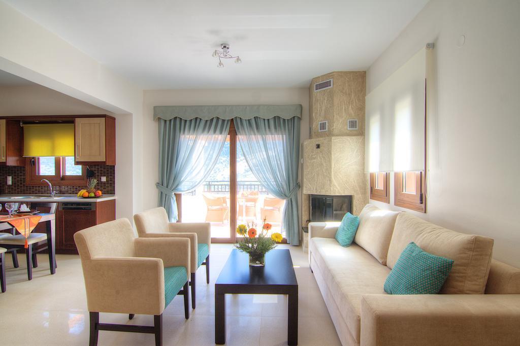 Real Dream Villas, Cretan Gems With Seaviews, By Thinkvilla Bali  Εξωτερικό φωτογραφία